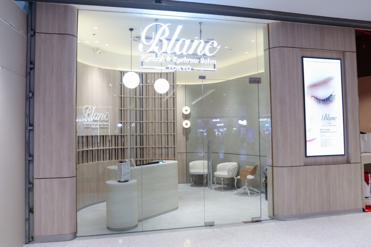 BLANC EYELASH